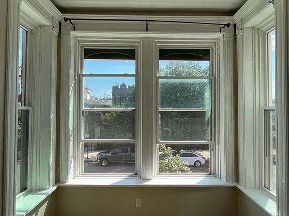 4th image of 2030 W Coulter St #2F