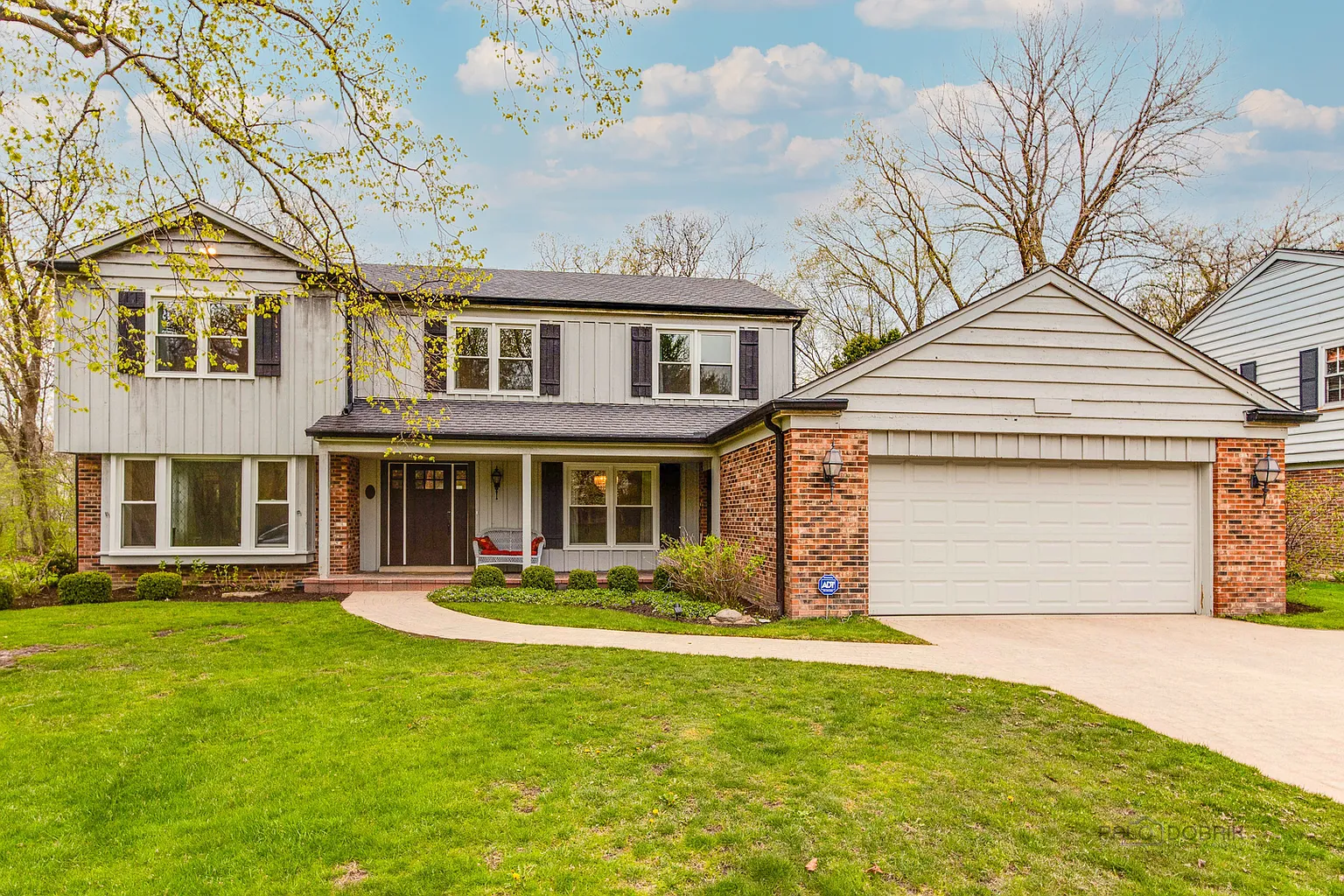 12 Victoria Ln photo 1