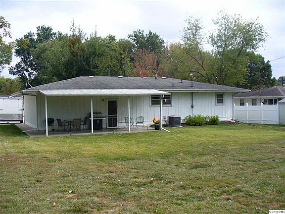 Home for Sale in Quincy, IL $139,900