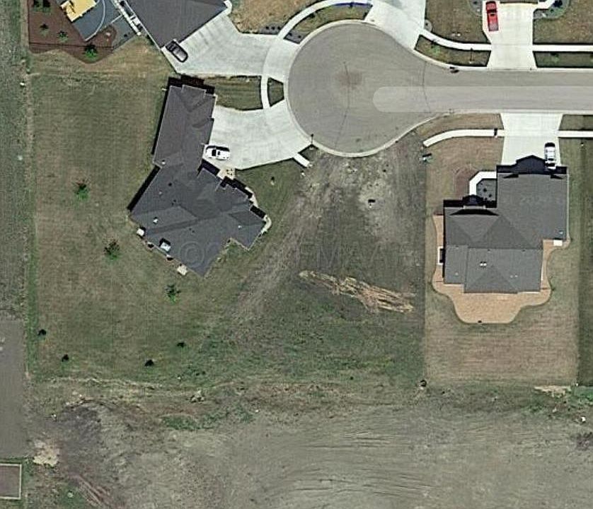 1st image of 1061 49th Ter W
