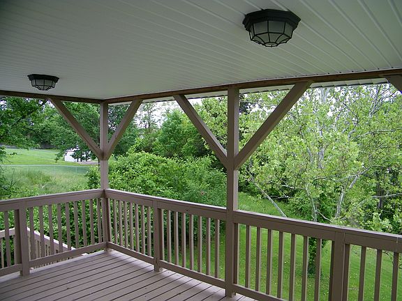 2nd image of 118-120 Allnutt Dr