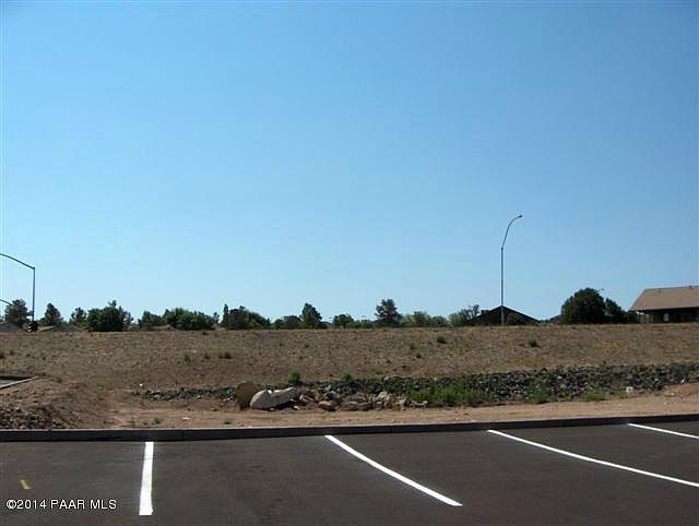 2nd image of 3122 Willow Creek Rd