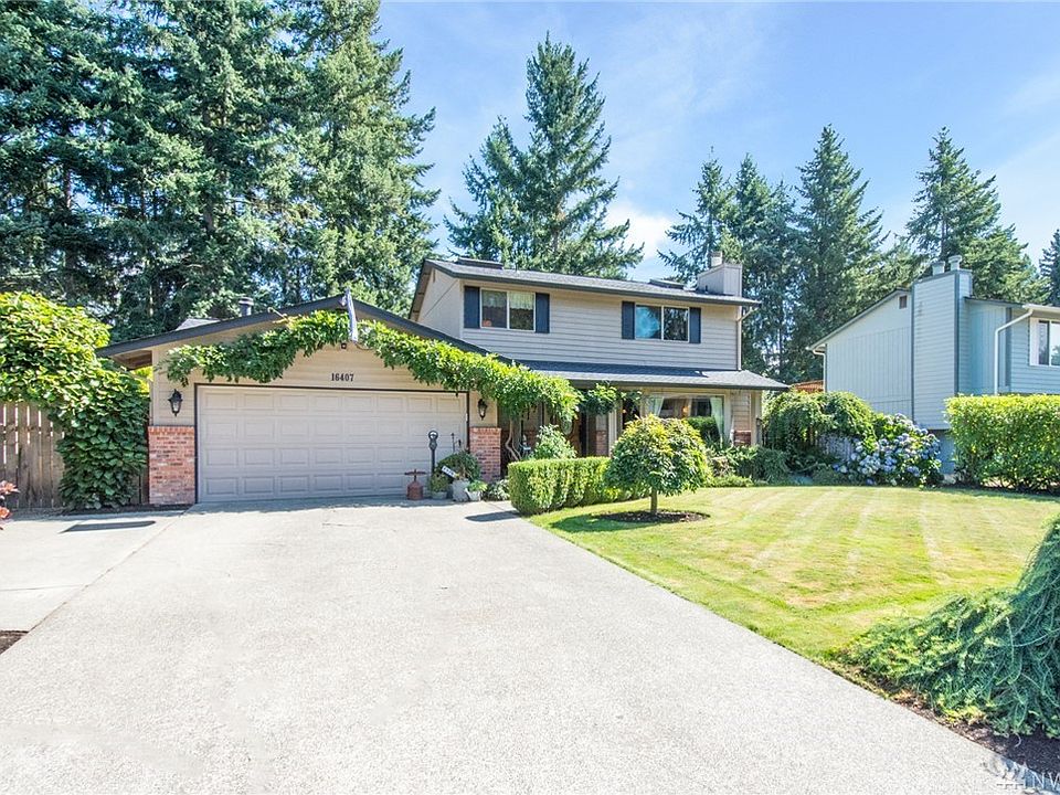1st image of 16407 92nd Ave E