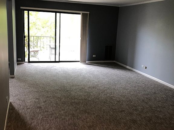 2nd image of 2150 Valencia Dr APT 205