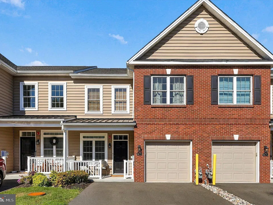16728 River View Cir