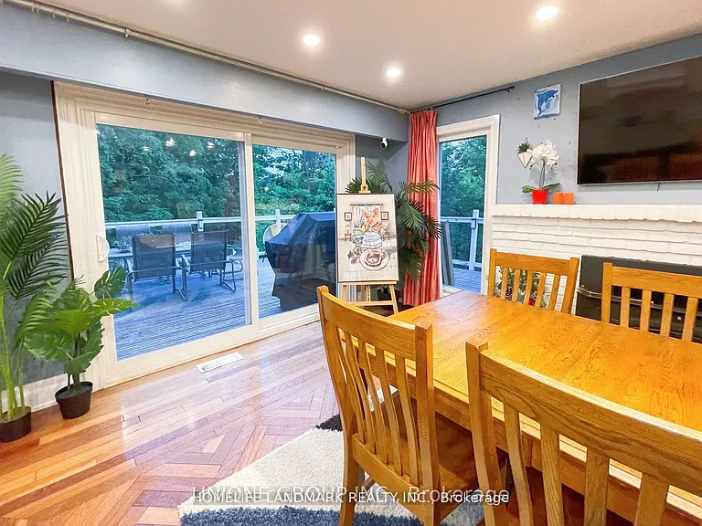 2415 Jarvis St #B5 — Photo 9