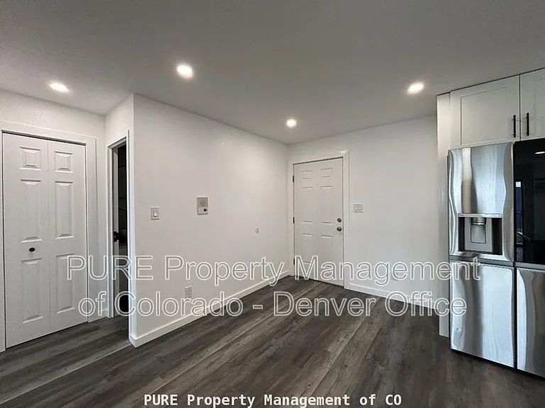 1150 Golden Cir #409 — Photo 5