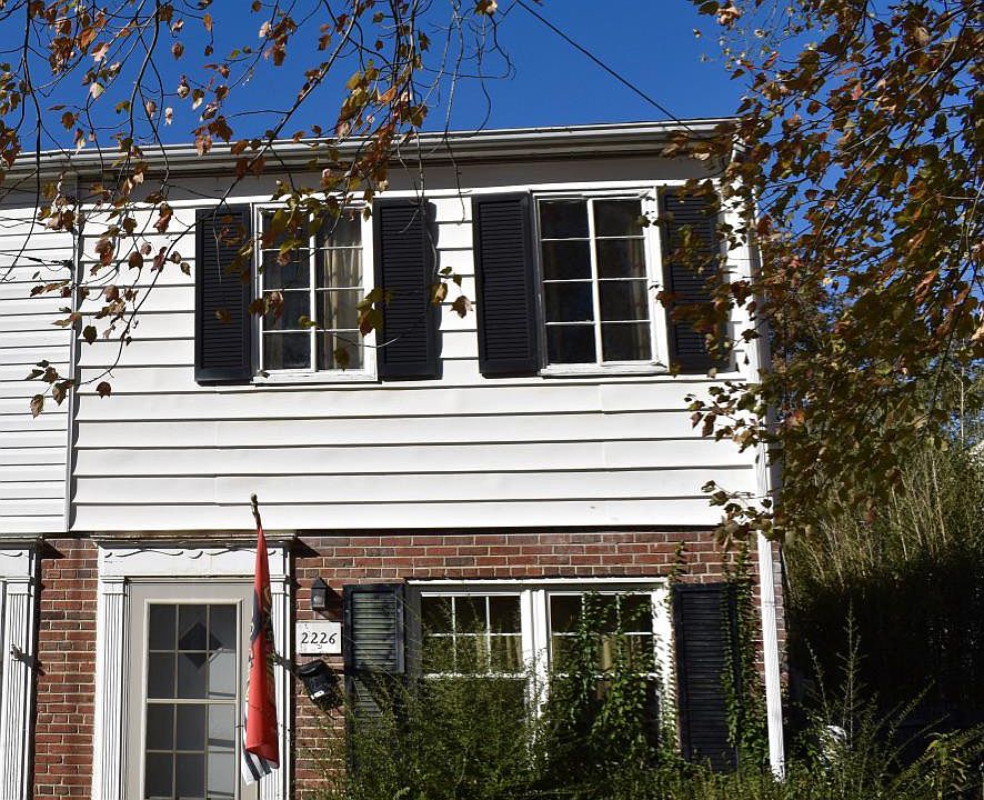 1st image of 2226 Roanoke Dr