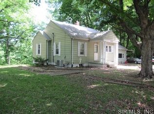 9600 Richfield Rd, Fairview Heights, IL 62208