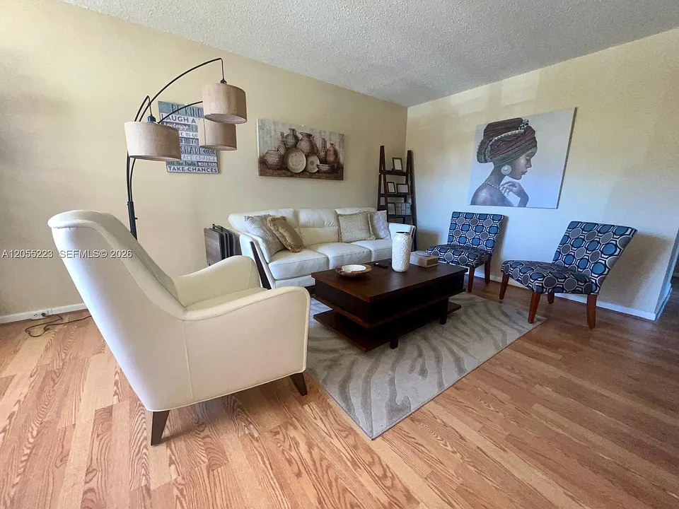 312 Mansfield Dr #312-H