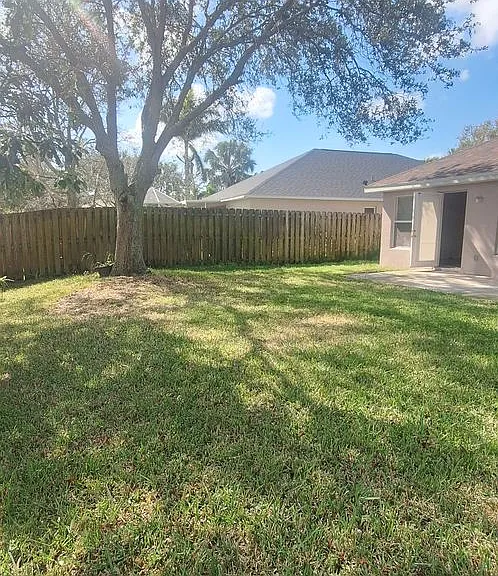 2891 Stratford Pointe Dr — Photo 4