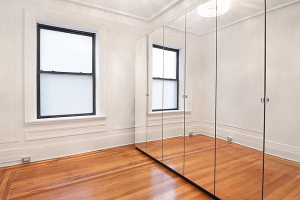 Rented by WAM Partners - William Moses Co. | media 62