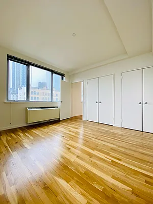 Rented by Compass | media 13