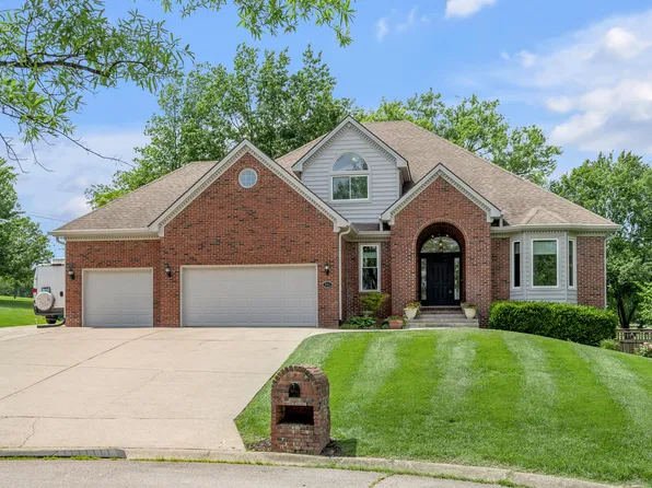 315 The Woods Ln, Winchester, KY 40391