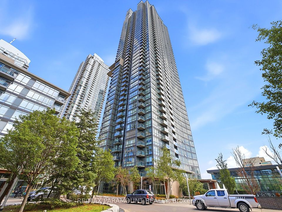 1st image of 11 Brunel Ct #215