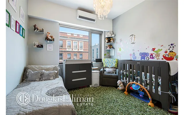 Sold by Douglas Elliman | media 19