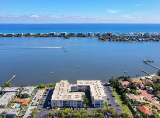 NORTH, Lake Worth Beach, FL 33460