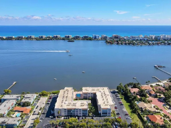 1502 S Lakeside Drive #401, Lake Worth Beach, FL 33460
