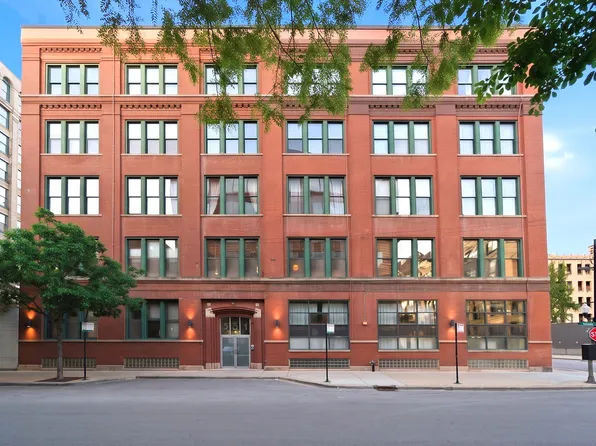 331 S Peoria St APT 107, Chicago, IL 60607