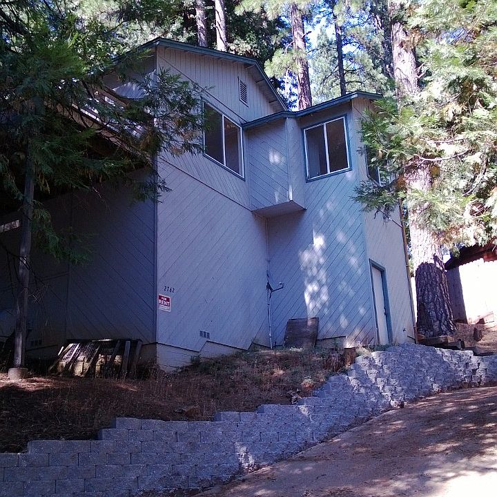 Front view 