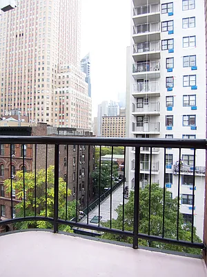 Rented by Oxford Property Group | media 25