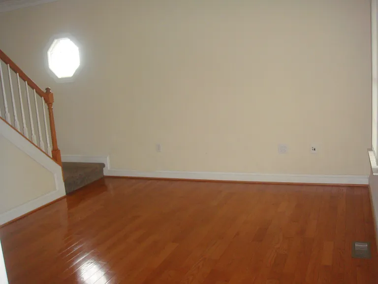 3006 Cahill St — Photo 4