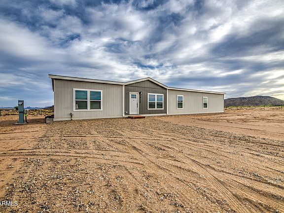 3rd image of 39117 W MALDONADO Road