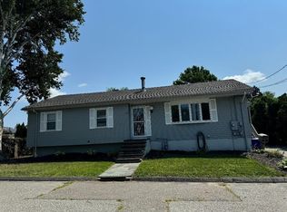 4 Shepard St, Fall River, MA 02724