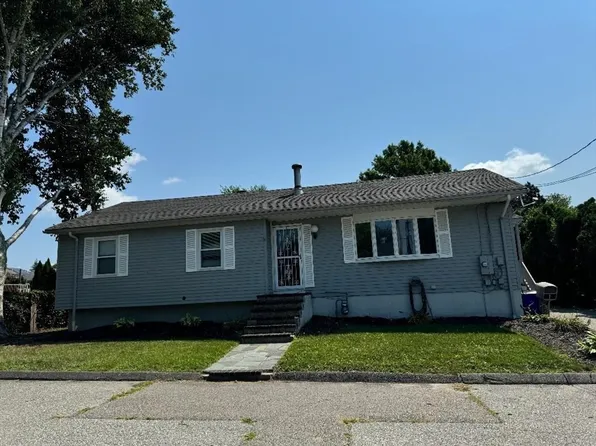 4 Shepard St, Fall River, MA 02724