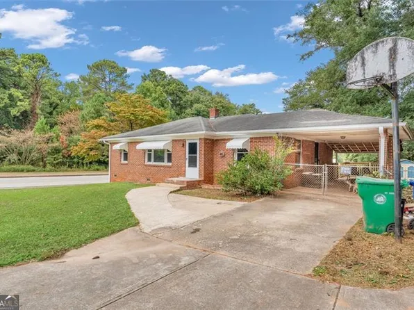 3290 Fern Dr, Tucker, GA 30084