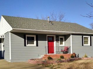 904 S Front St, Salina, KS 67401