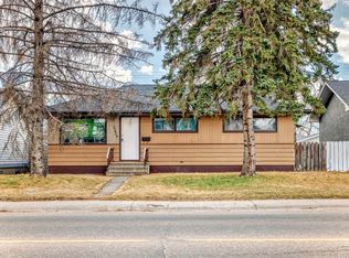 2223 E 36th St SE, Calgary, AB T2B 0X9