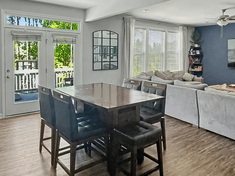 81 Alder Creek Ct — Photo 13