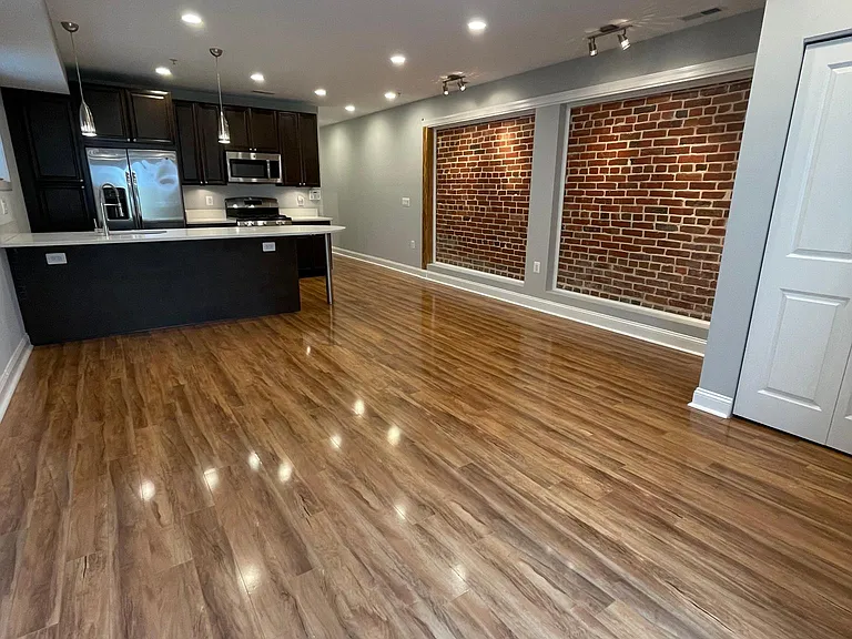 1221 Otis Pl NW #1 — Photo 3