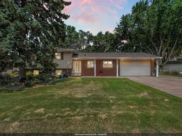 2366 S Ridge Rd, Green Bay, WI 54304