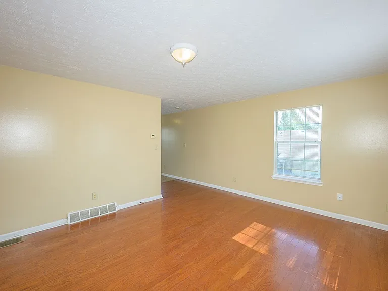 803 Candice Ave #D — Photo 3