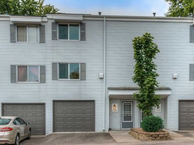 2344 Dorland Dr E, Saint Paul, MN, 55119