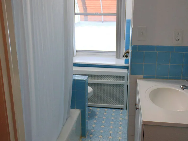 1316 Morris St — Photo 5