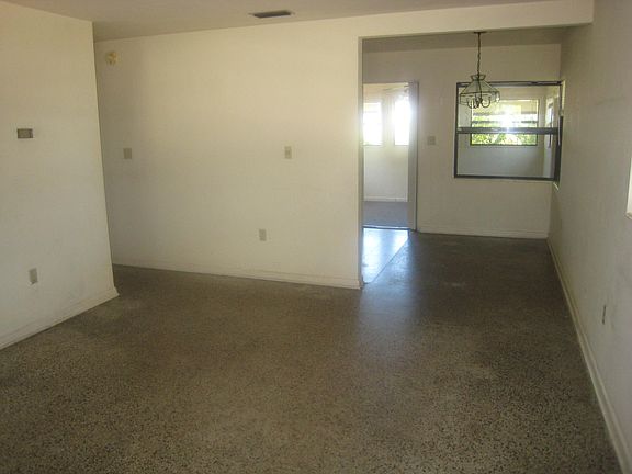 2nd image of 136 Park Ln