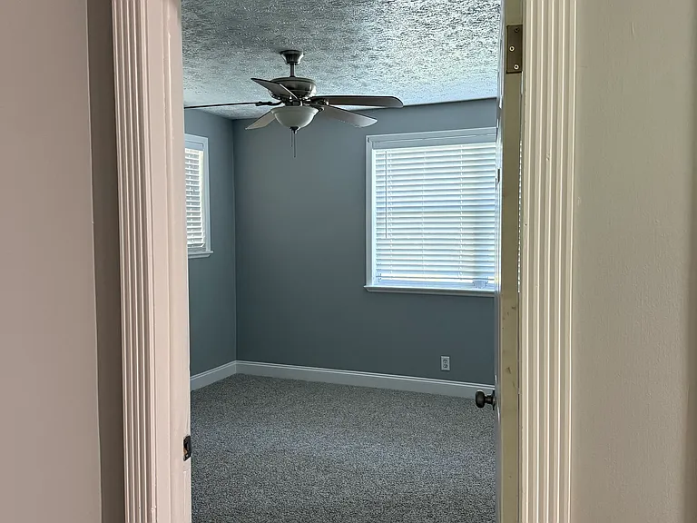 5044 Oakside Dr — Photo 8