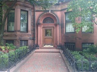 280 Commonwealth Ave APT G2, Boston, MA 02116