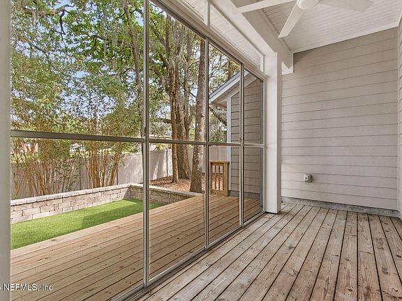 5th image of 1702 HIGHLAND DUNES Court