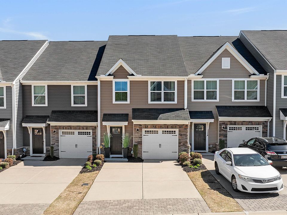 1st image of 130 Marthawood Ln