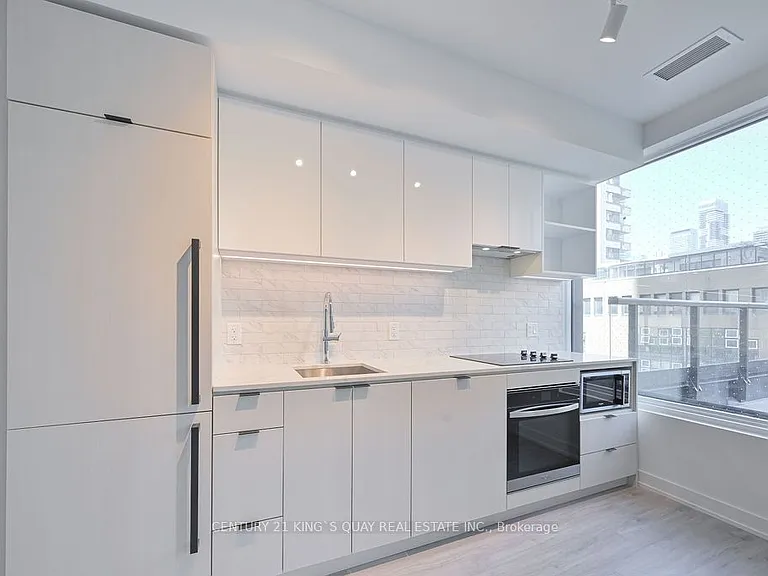 252 Church St #502 — Photo 16