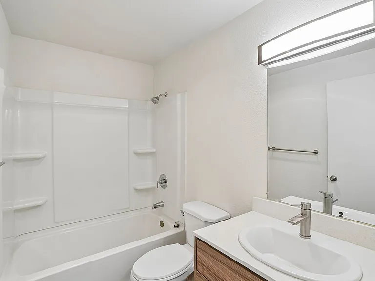 Canopy Apartments — Photo 41