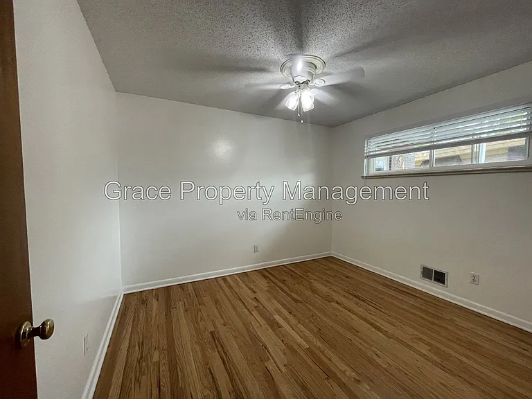 3540 S Corona St — Photo 14