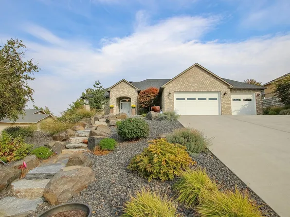 1220 Quarterhorse Trl, Prosser, WA 99350
