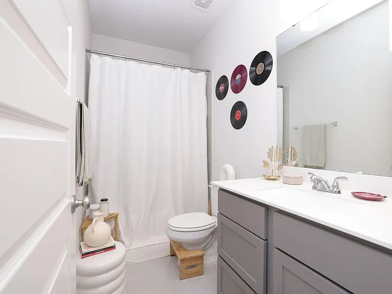 317 Rise Ln — Photo 34