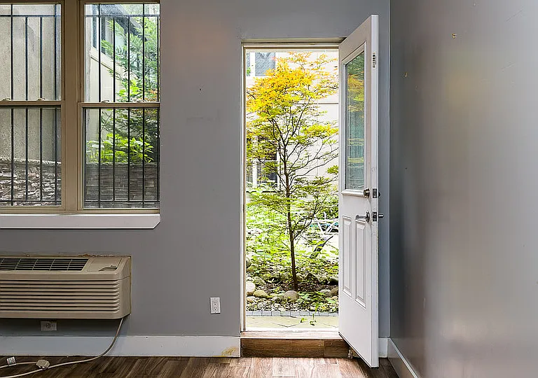 167 Tompkins Ave #1 — Photo 22