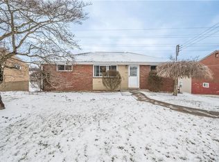 1108 Zenobia Dr, Coraopolis, PA 15108